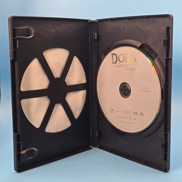 Family Movie DVD Bundle – 3-Disc Lot (Free Willy, Justice League, Dora) - Picture 3 of 7